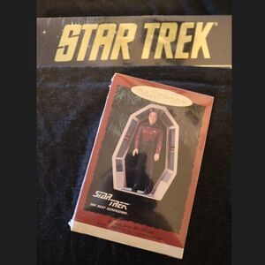 Star Trek Hallmark Keepsake "Captain Jean-Luc Picard" Character Ornament - NEW